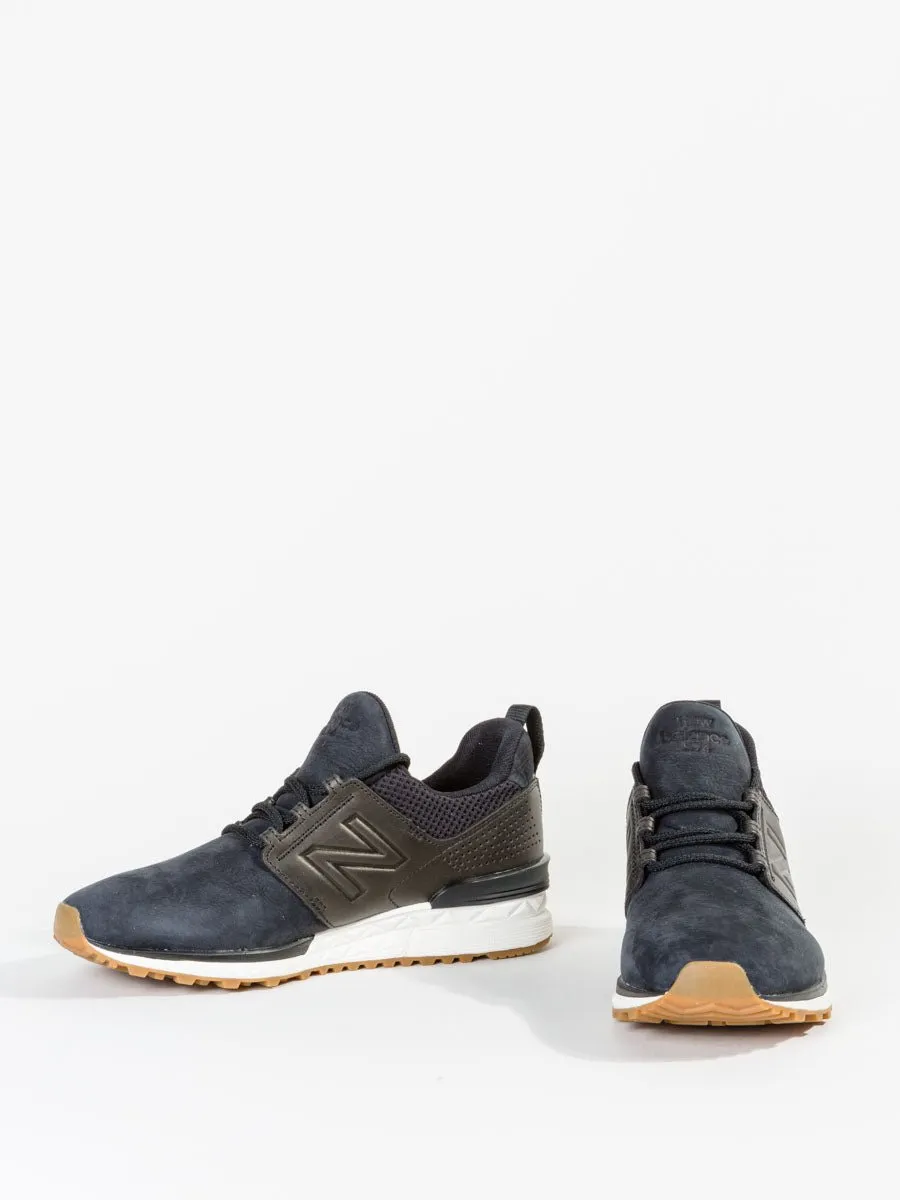 574s nubuck sneaker - black/gold