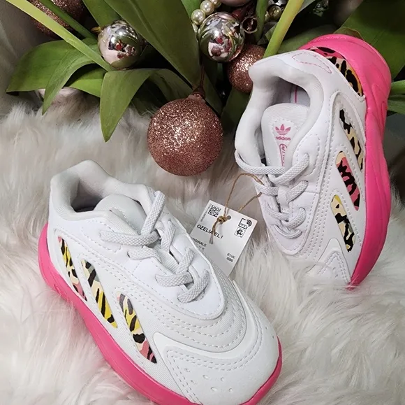 adidas Ozelia &quot;Ftwr White/Magic Pink&quot; Toddler Shoes size7k new