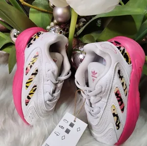 adidas Ozelia &quot;Ftwr White/Magic Pink&quot; Toddler Shoes size7k new