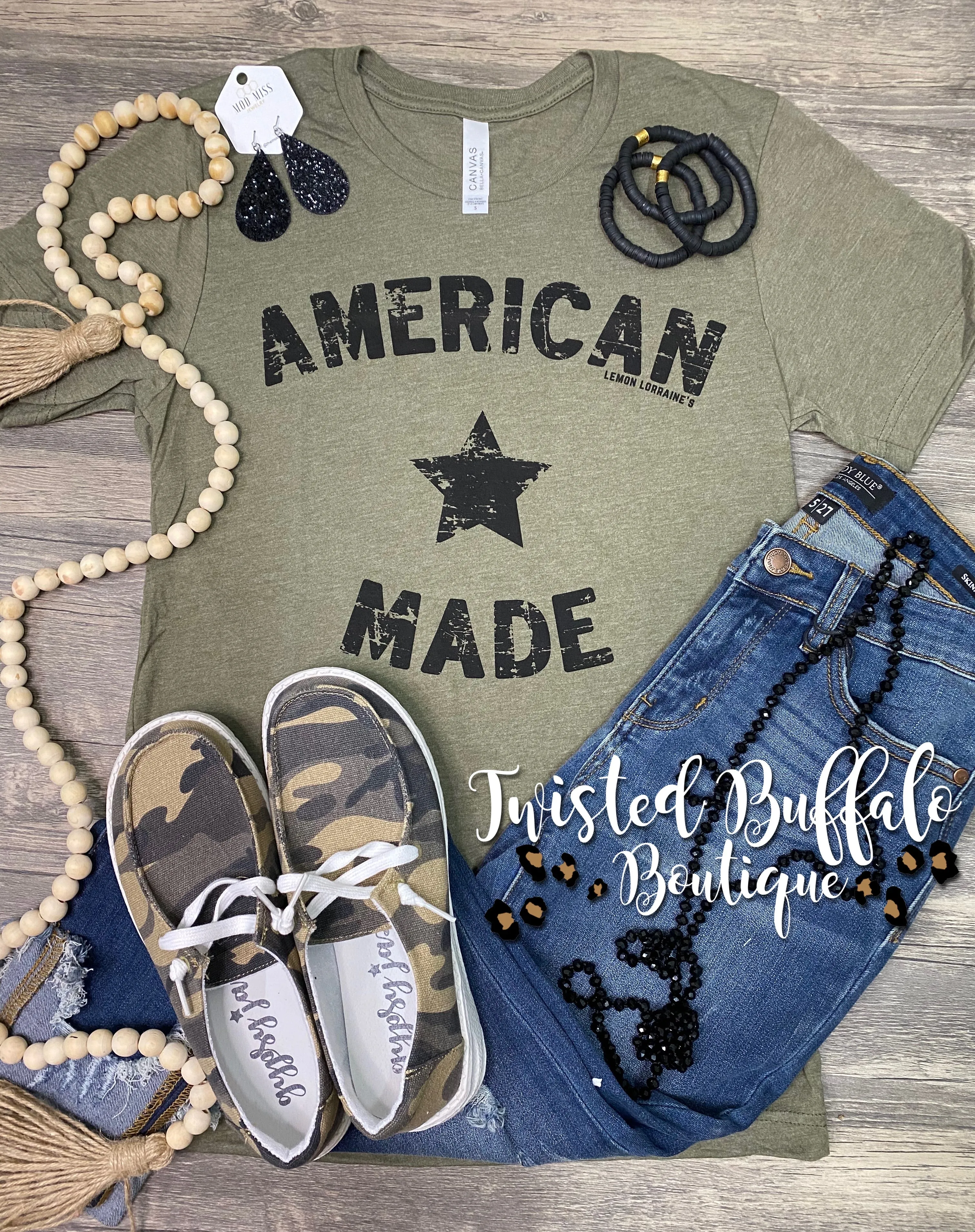 {AMERICAN MADE} Black STAR Olive Crew Neck Tee