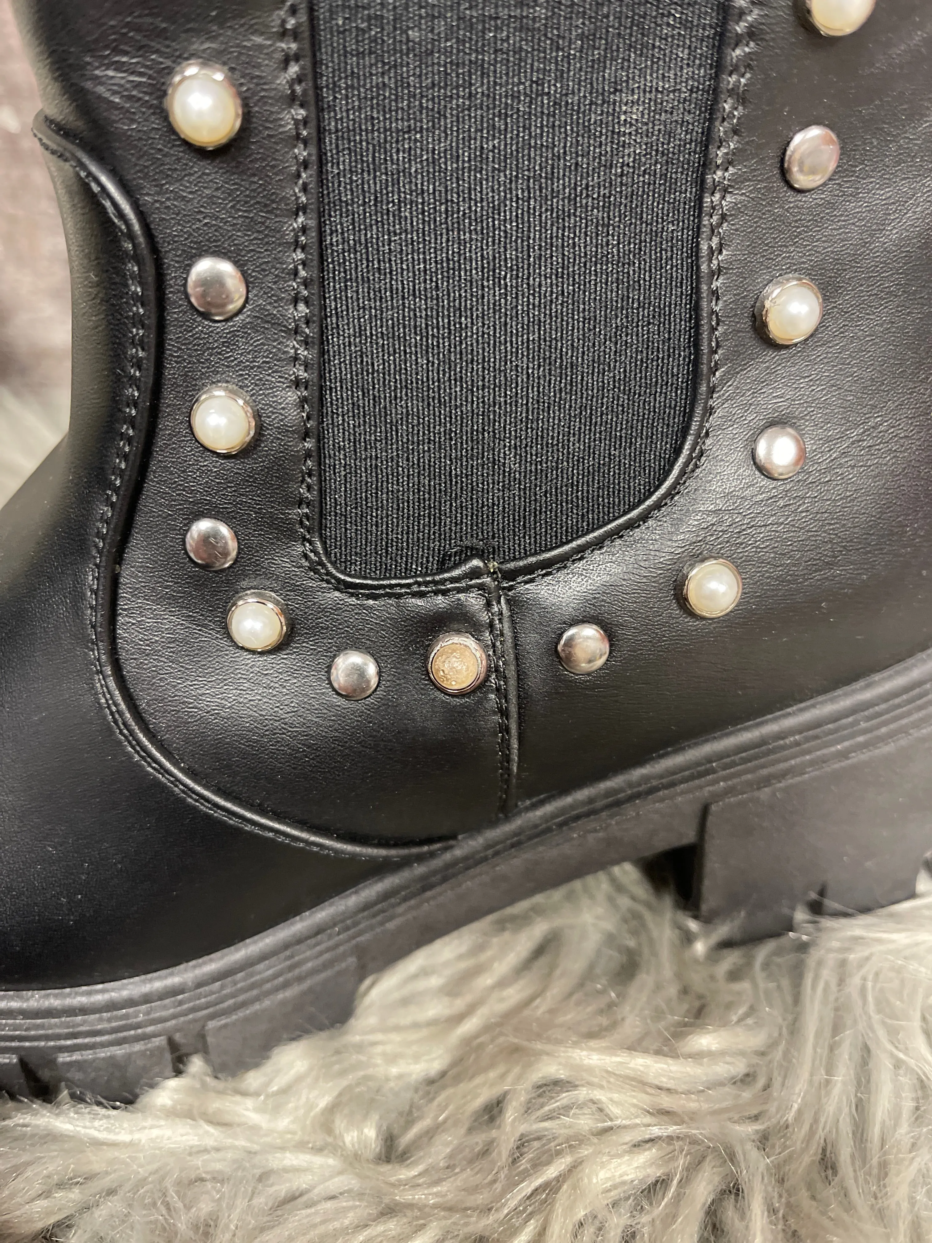 Boots Ankle Flats By Olivia Miller In Black, Size: 6