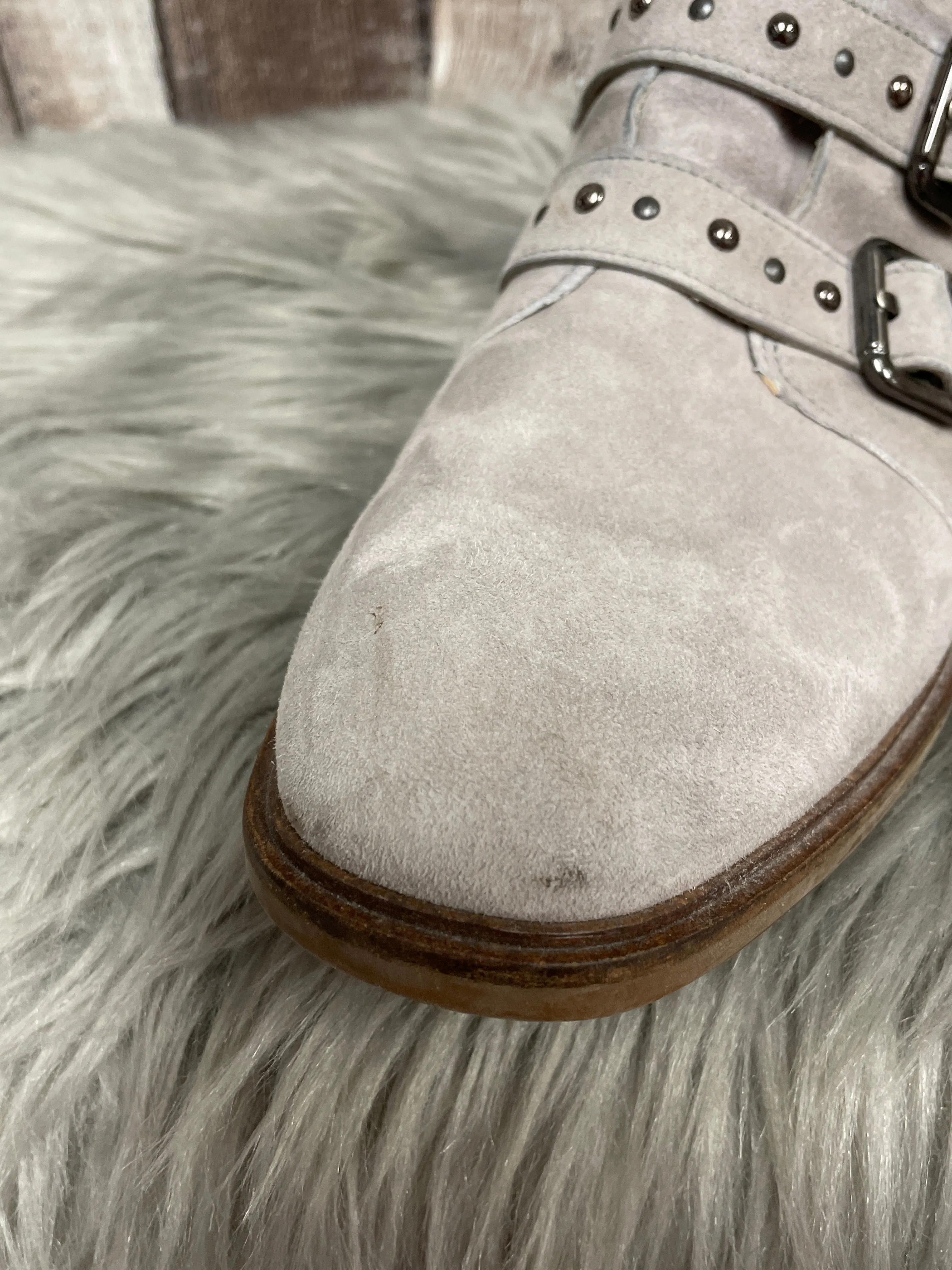 Boots Ankle Flats By Paul Green In Grey, Size: 9
