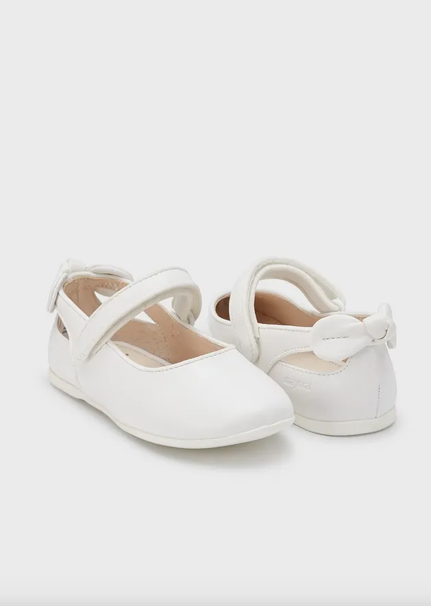 Bow Mary Jane Flats