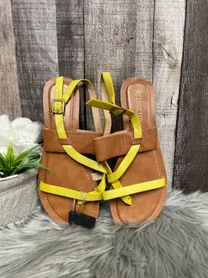Brown & Yellow Sandals Flats Restricted, Size 8