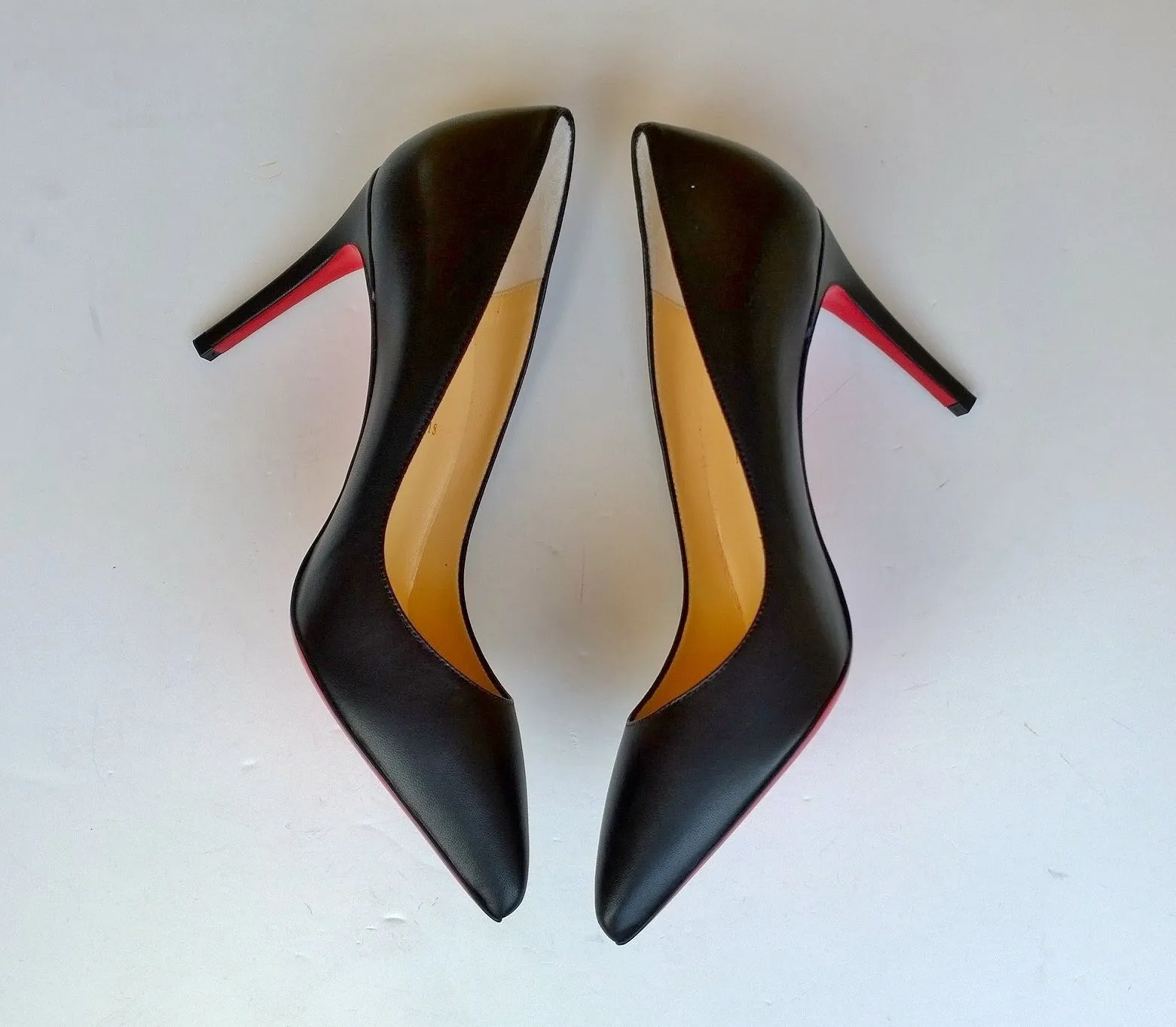 Christian Louboutin Pigalle 85 Black Leather Heels new in box shoes