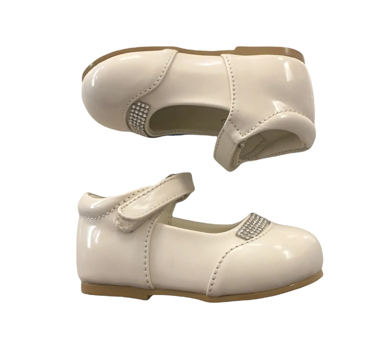 Cream princess shoes