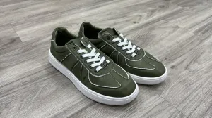 CULT D66 Iron 3653 army green (men’s) size 42 Fits 43