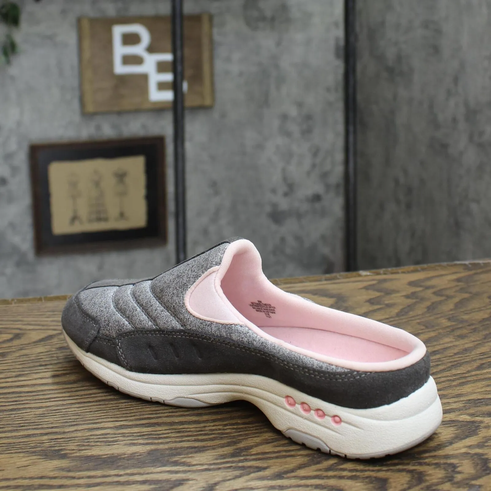 Easy Spirit Traveltime Mule Womens Slip On Shoes Medium Gray 9M