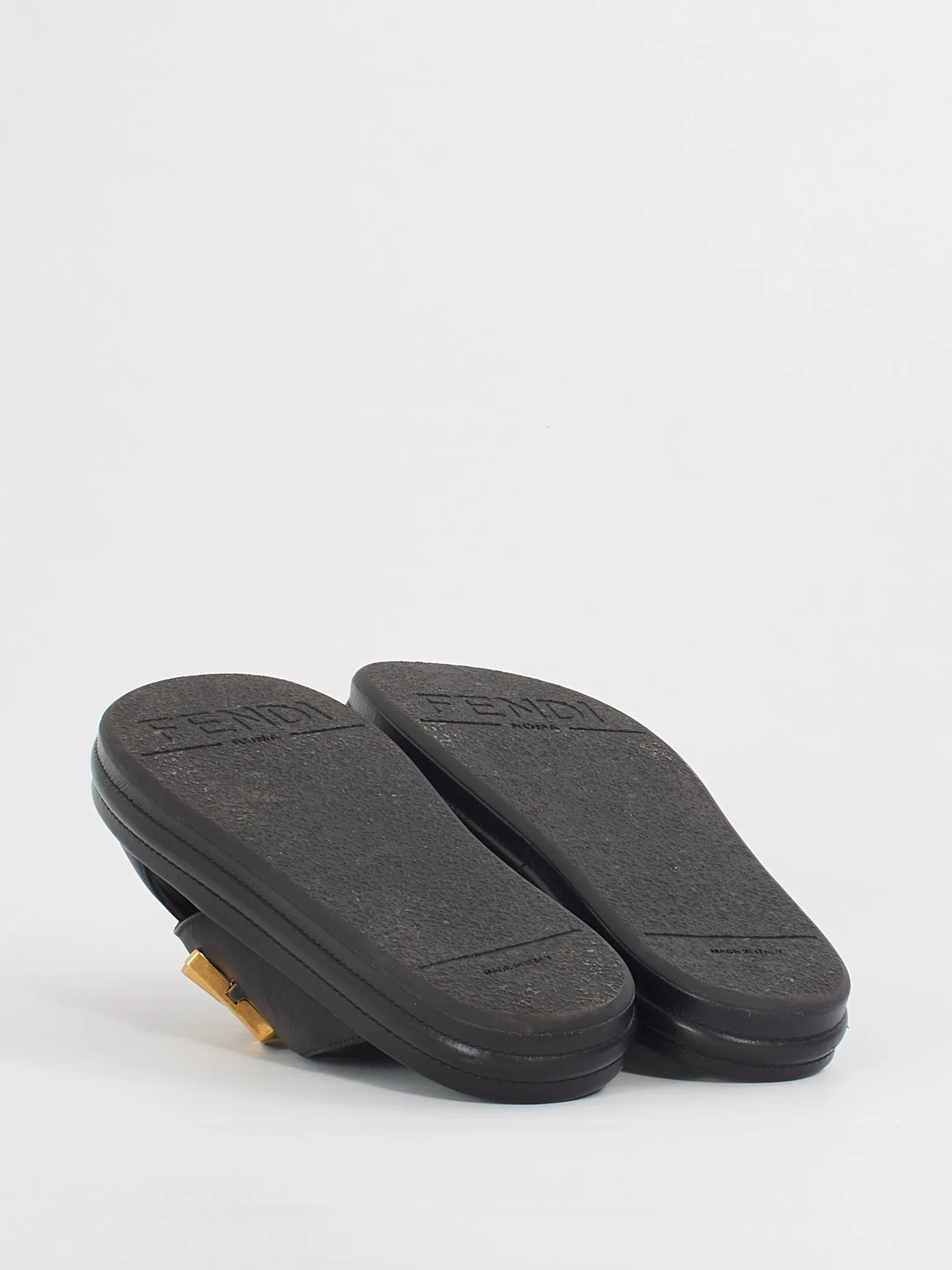 Fendi Black Leather "Fendigraphy" slides - 40