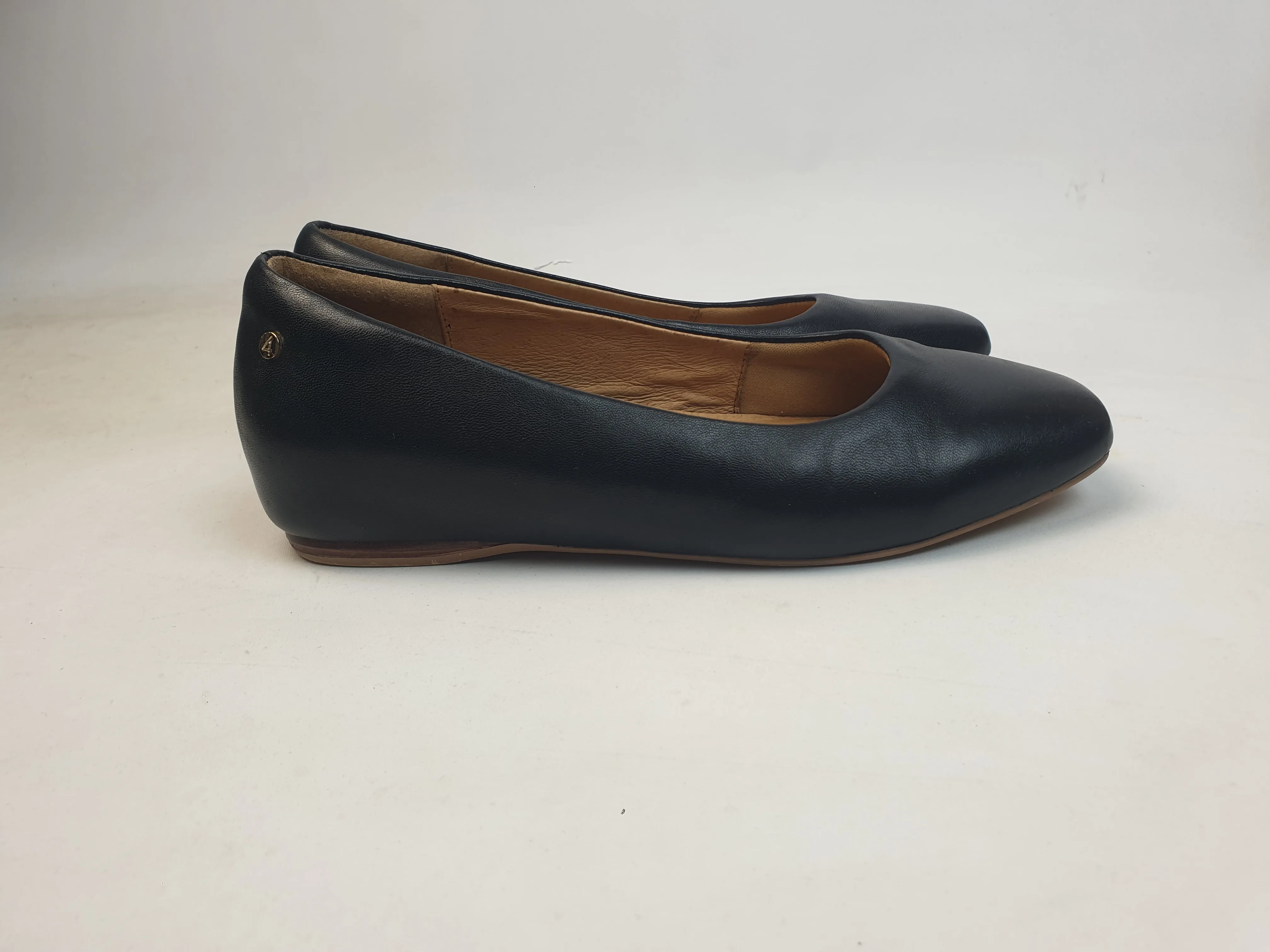 Frank!e 4 black slip on shoes with small hidden wedge heel size 8