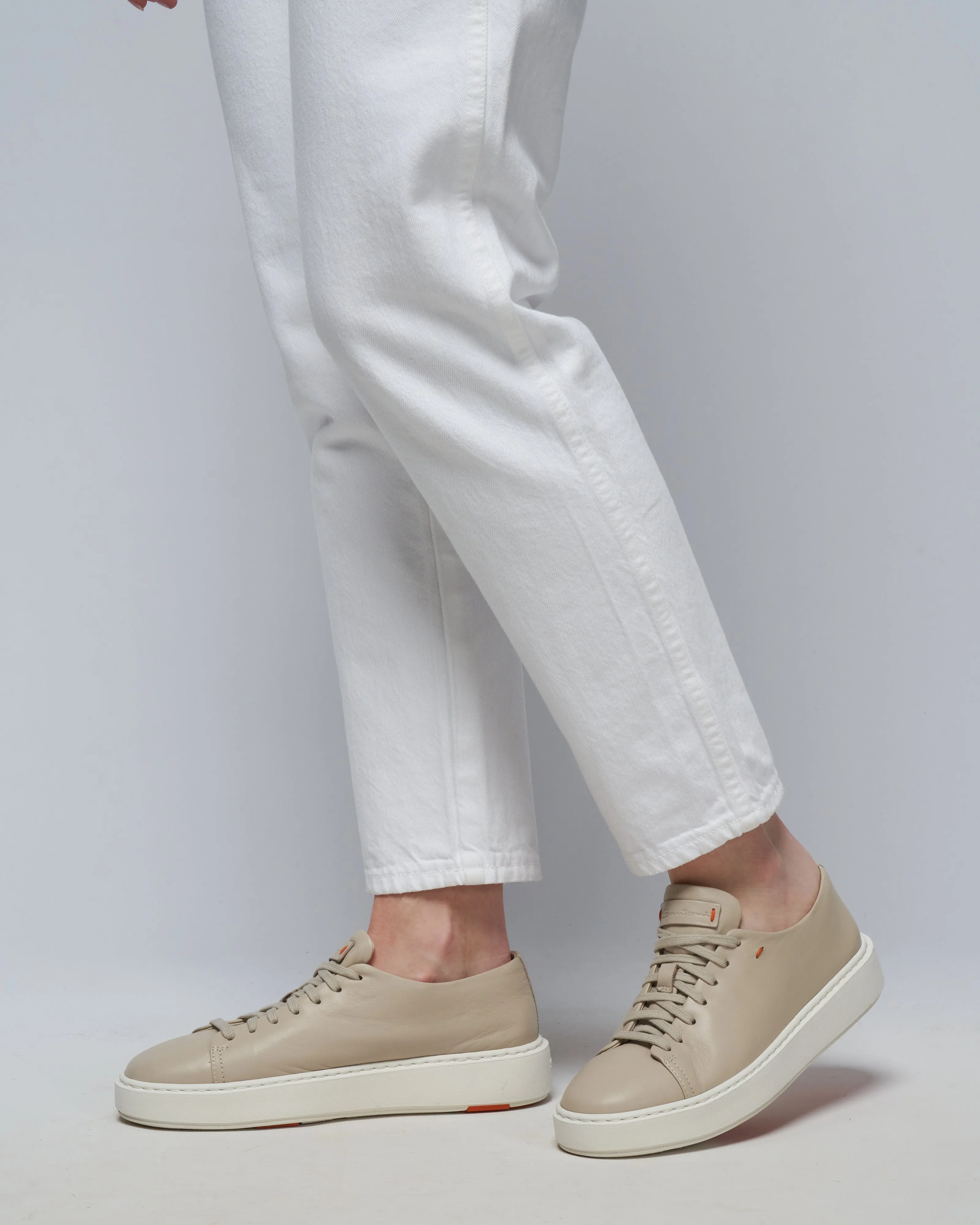 fuzz sneaker - beige leather