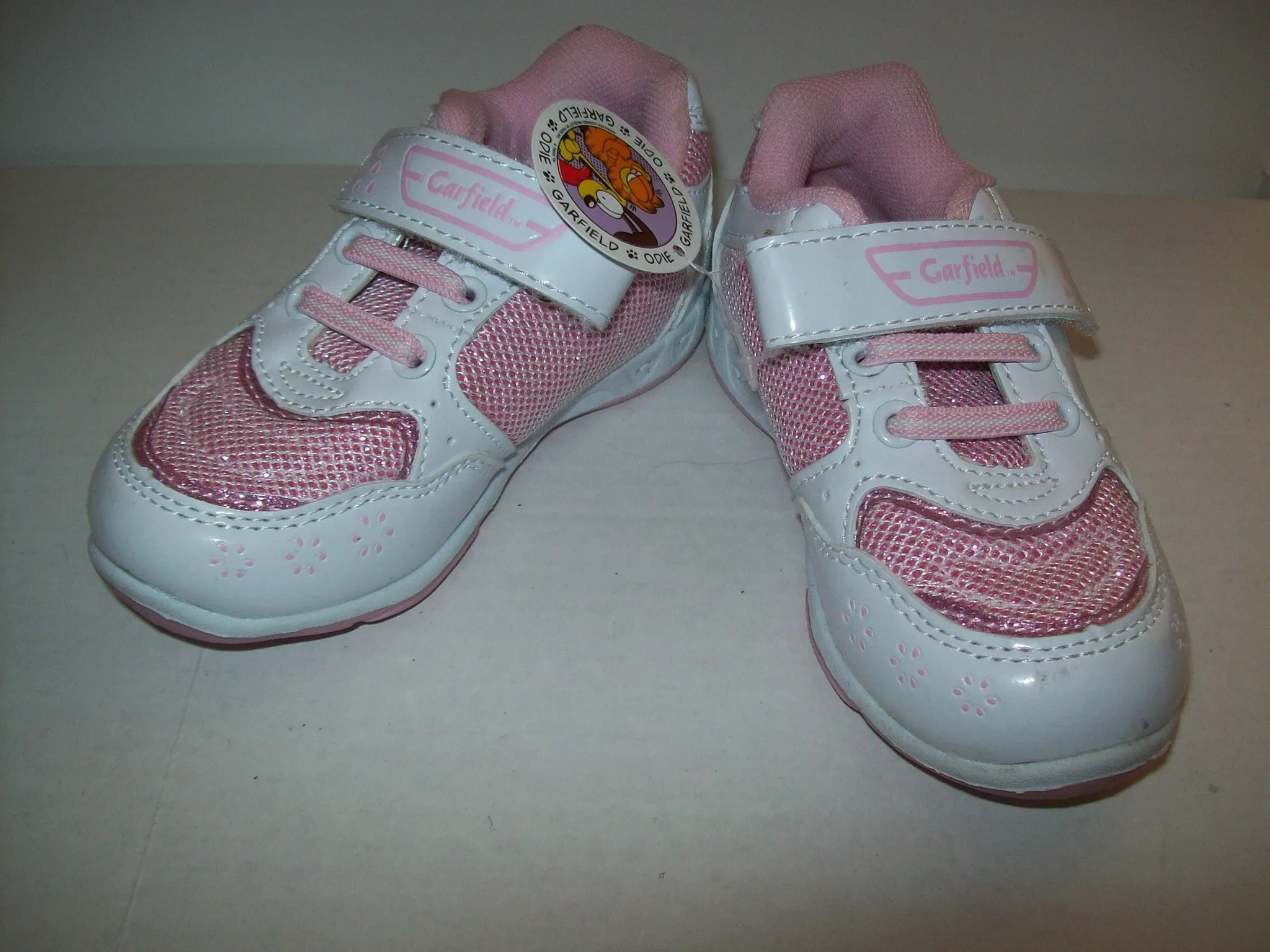 Garfield Pink Sneakers