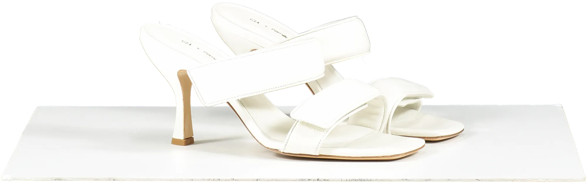 GIA BORGHINI X Pernille Teisbaek Perni 03 Leather Sandals In White UK 6 EU 39 👠