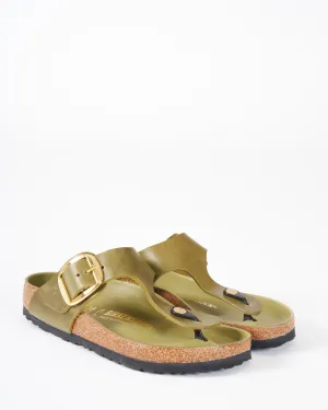 gizeh big buckle sandal - green olive oiled leather