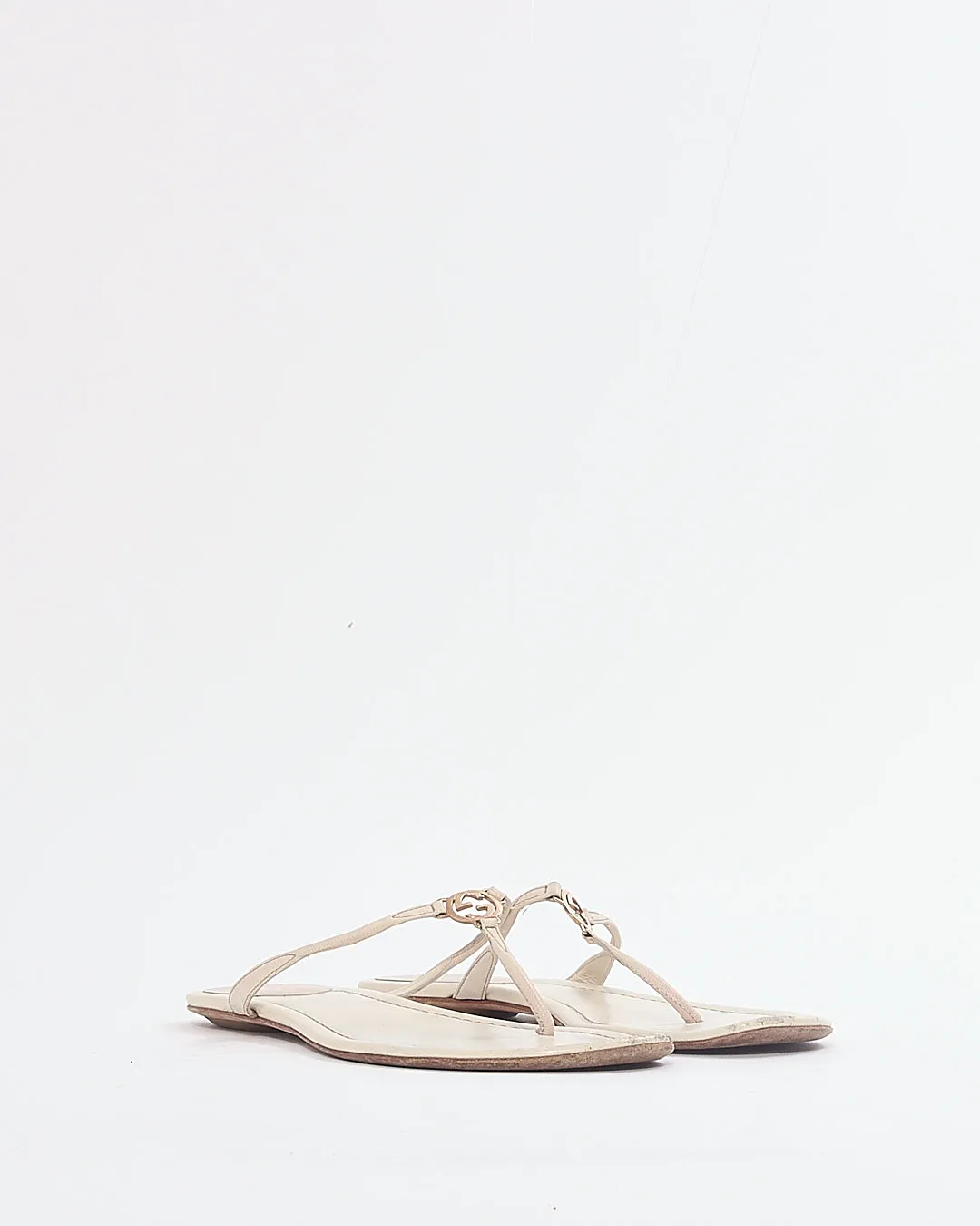 Gucci Cream Leather GG Interlocking Sandal - 38