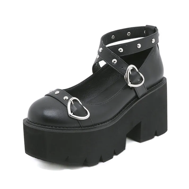 Harajuku Dolly Heart Strap High-heeled Shoes