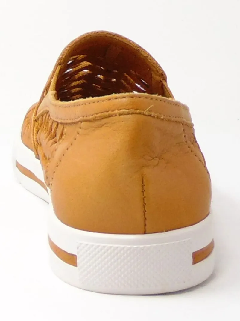L'Amour Des Pieds Karsha