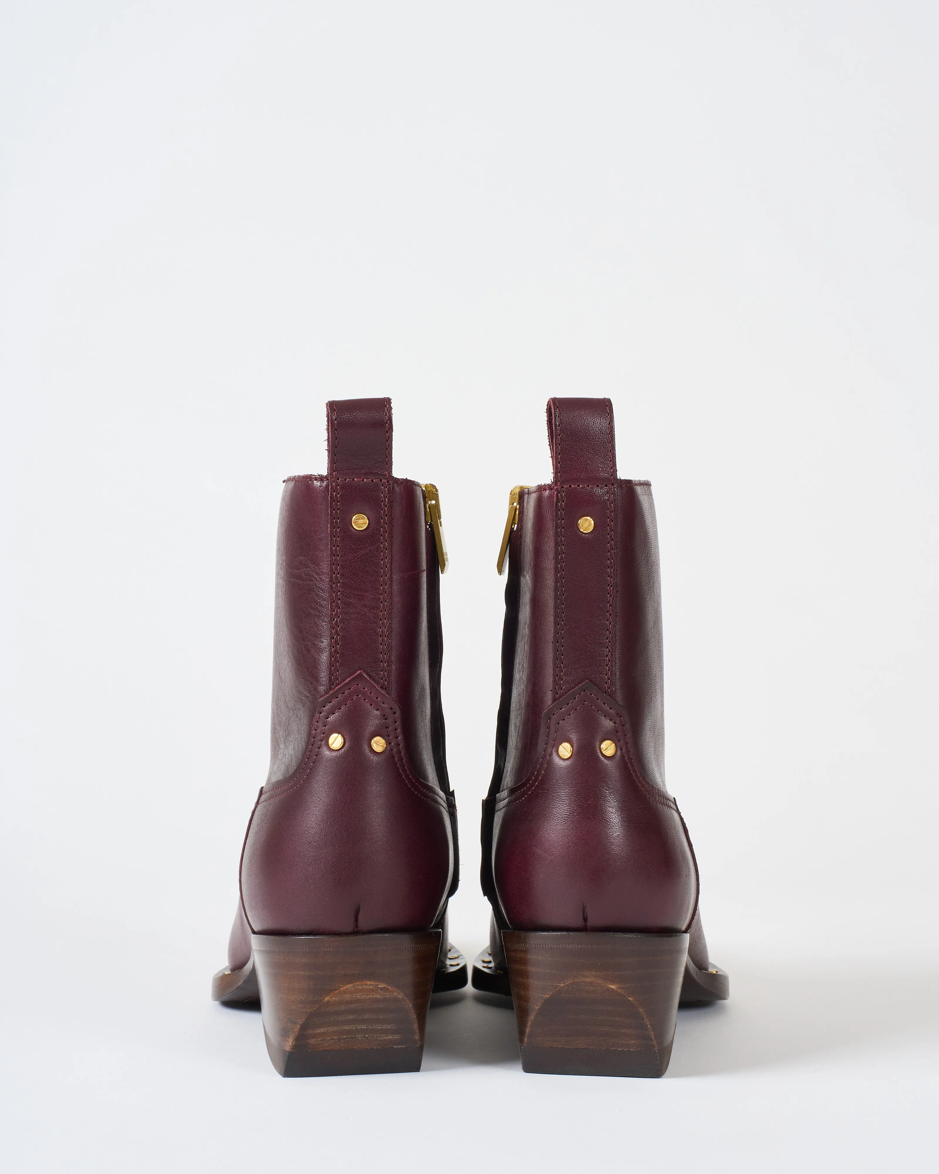 leather upper with studs foxing