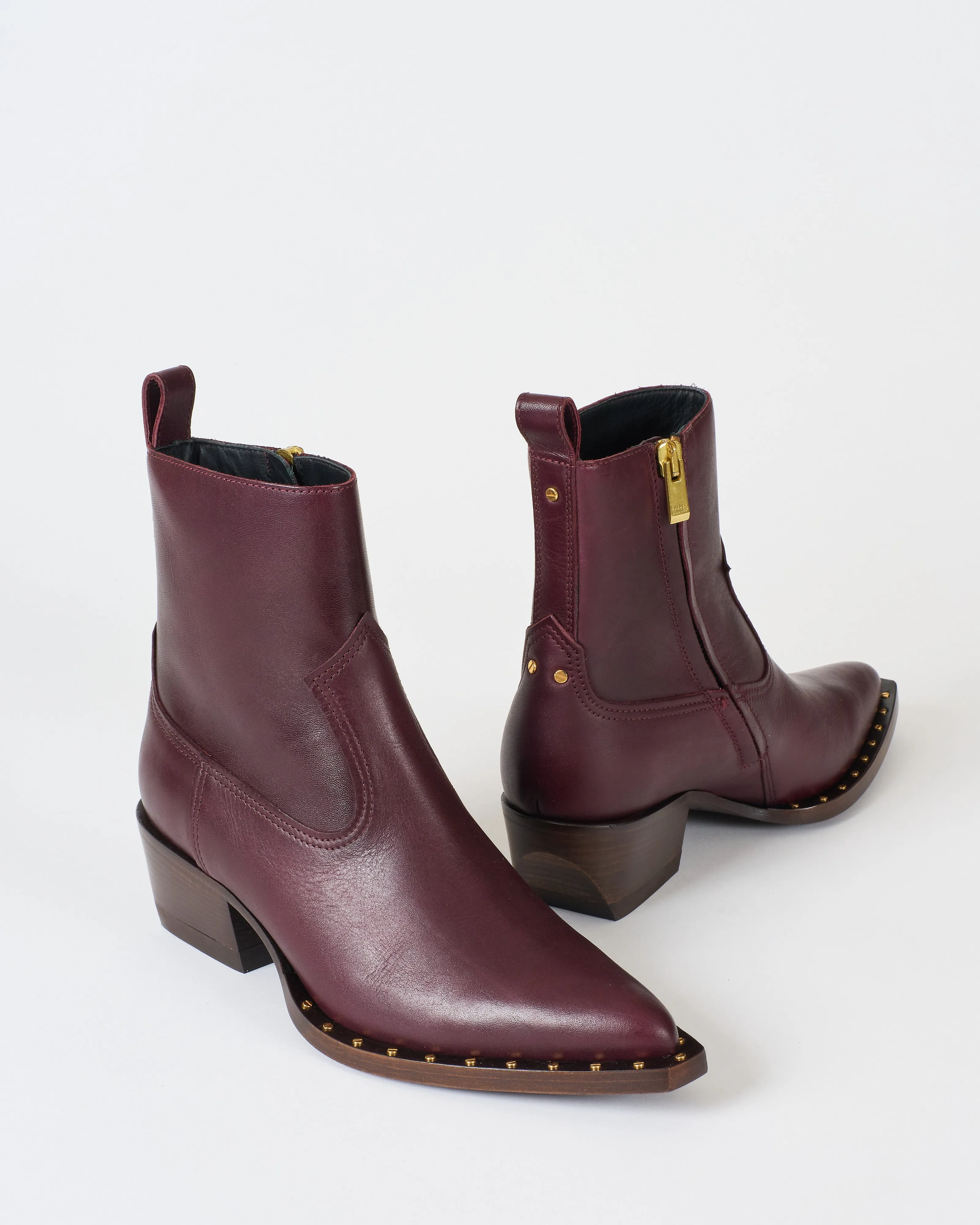leather upper with studs foxing