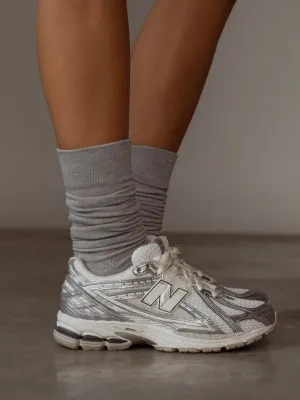 LONG SOCKS  - DARK GREY