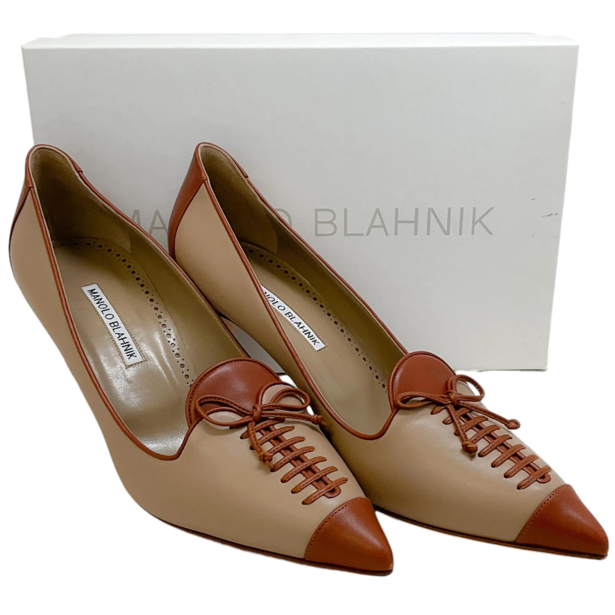 Manolo Blahnik Brown / Dark Cream Leather Fundehi Pumps