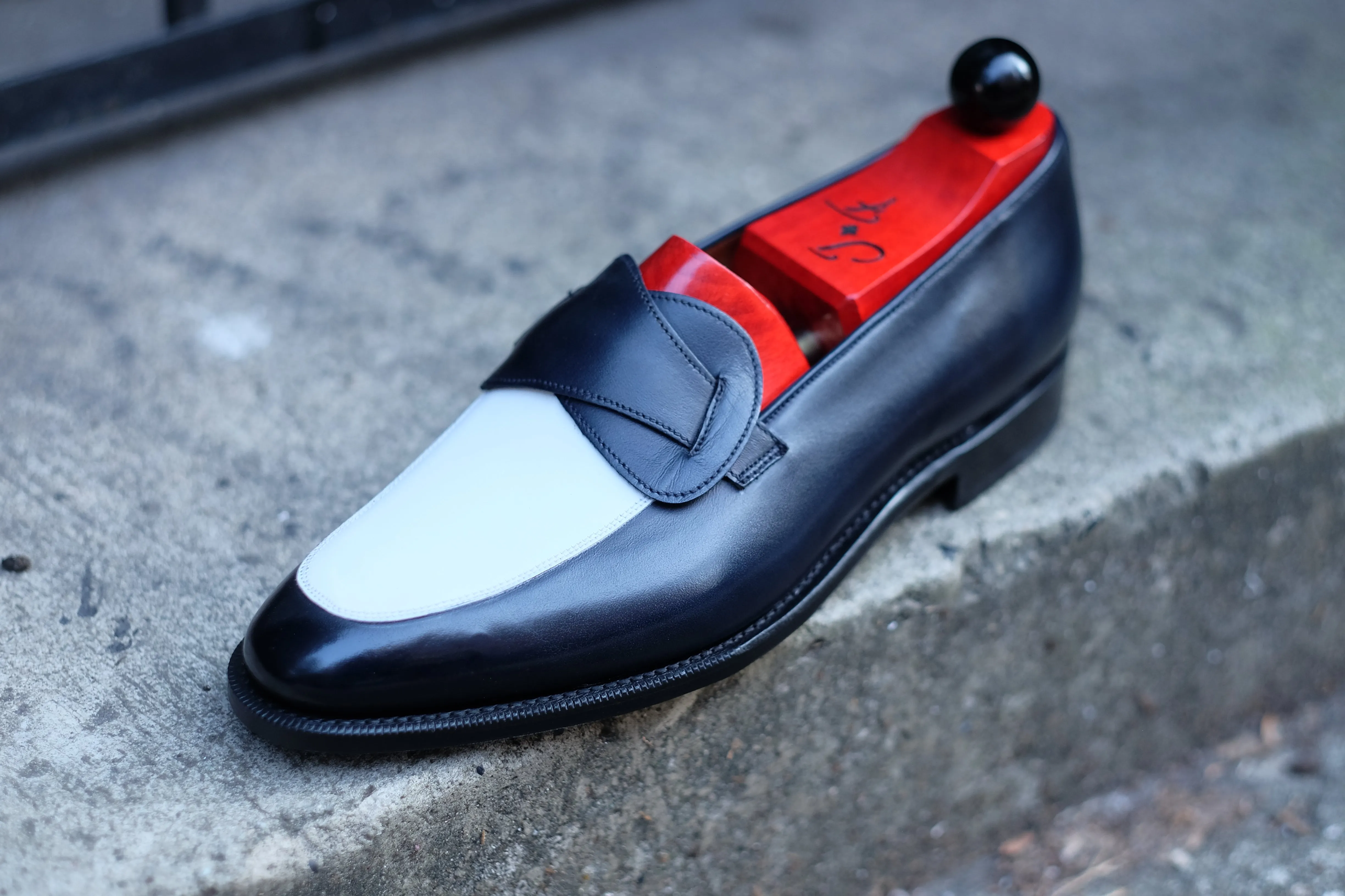 Meridian - MTO - Midnight Calf / White Calf - TMG Last - Single Leather Sole