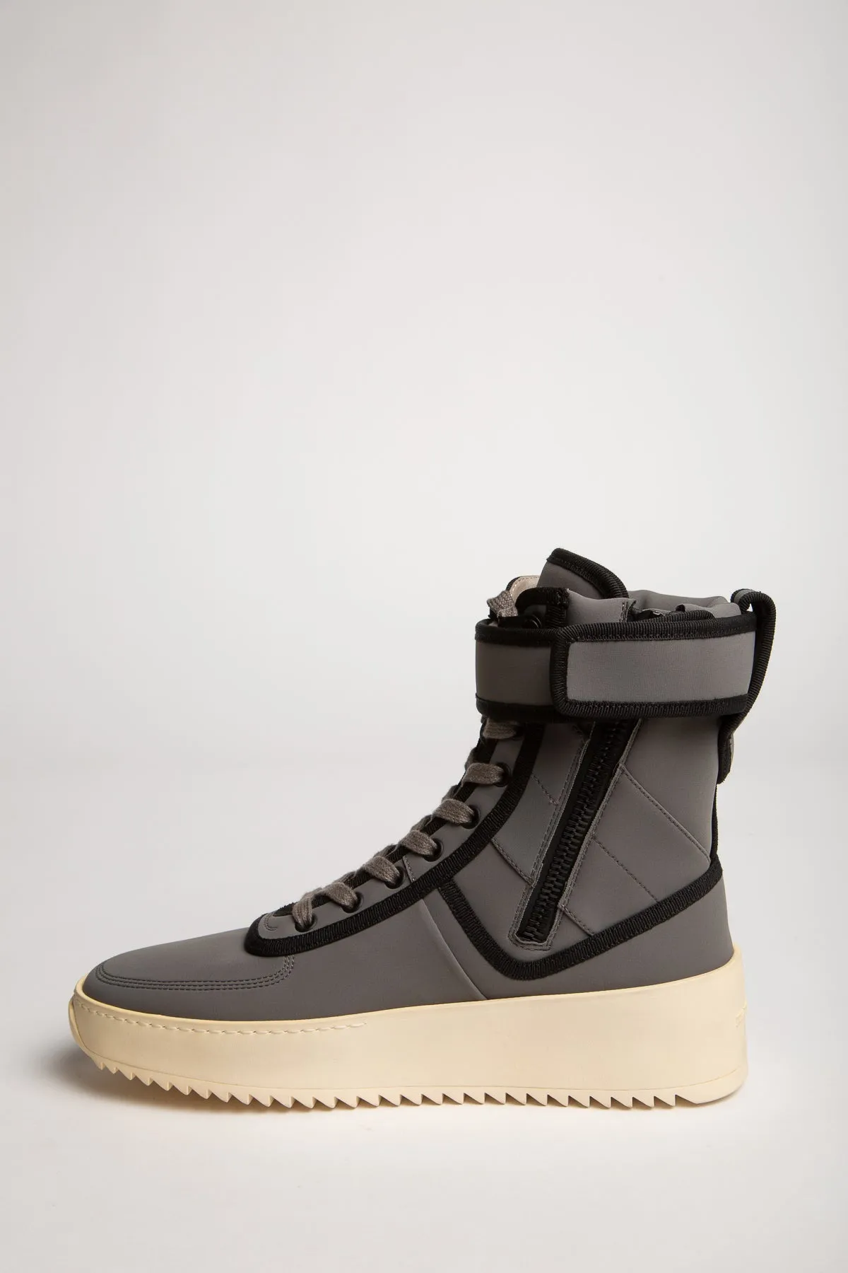 MILITARY SNEAKER