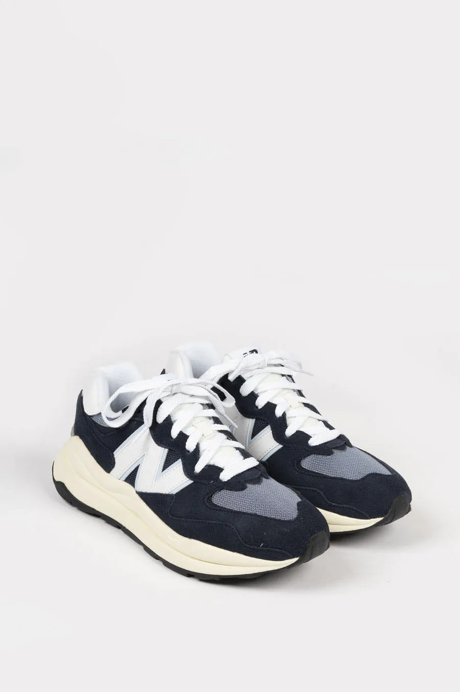 NEW BALANCE 5740 NAVY
