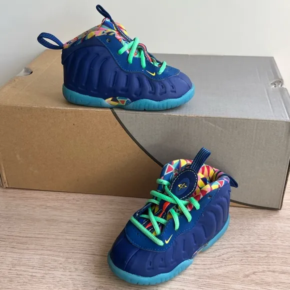 Nike Little Posite One “Kaleidoscope” Toddler Sneakers- SZ 5 C
