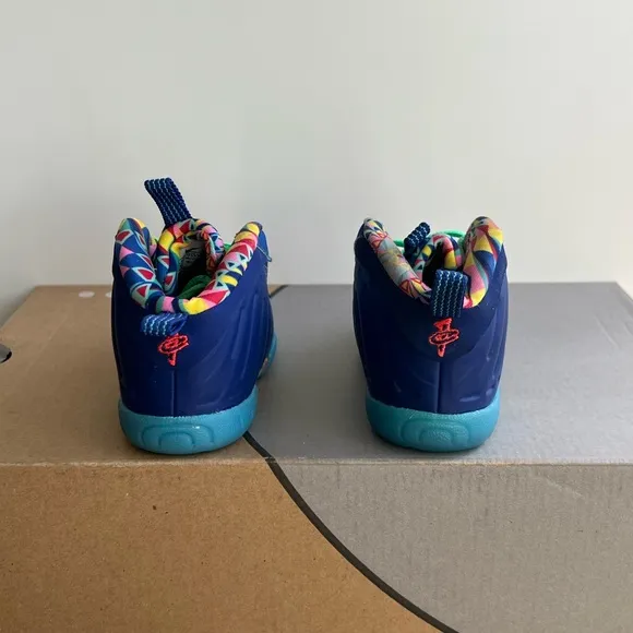 Nike Little Posite One “Kaleidoscope” Toddler Sneakers- SZ 5 C