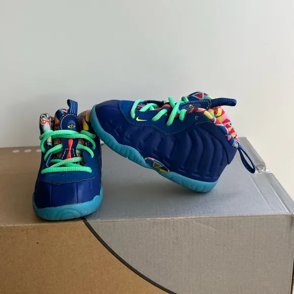 Nike Little Posite One “Kaleidoscope” Toddler Sneakers- SZ 5 C