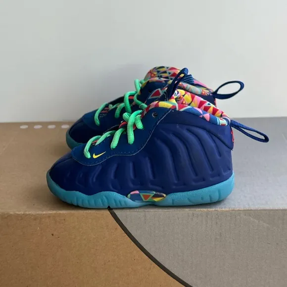 Nike Little Posite One “Kaleidoscope” Toddler Sneakers- SZ 5 C