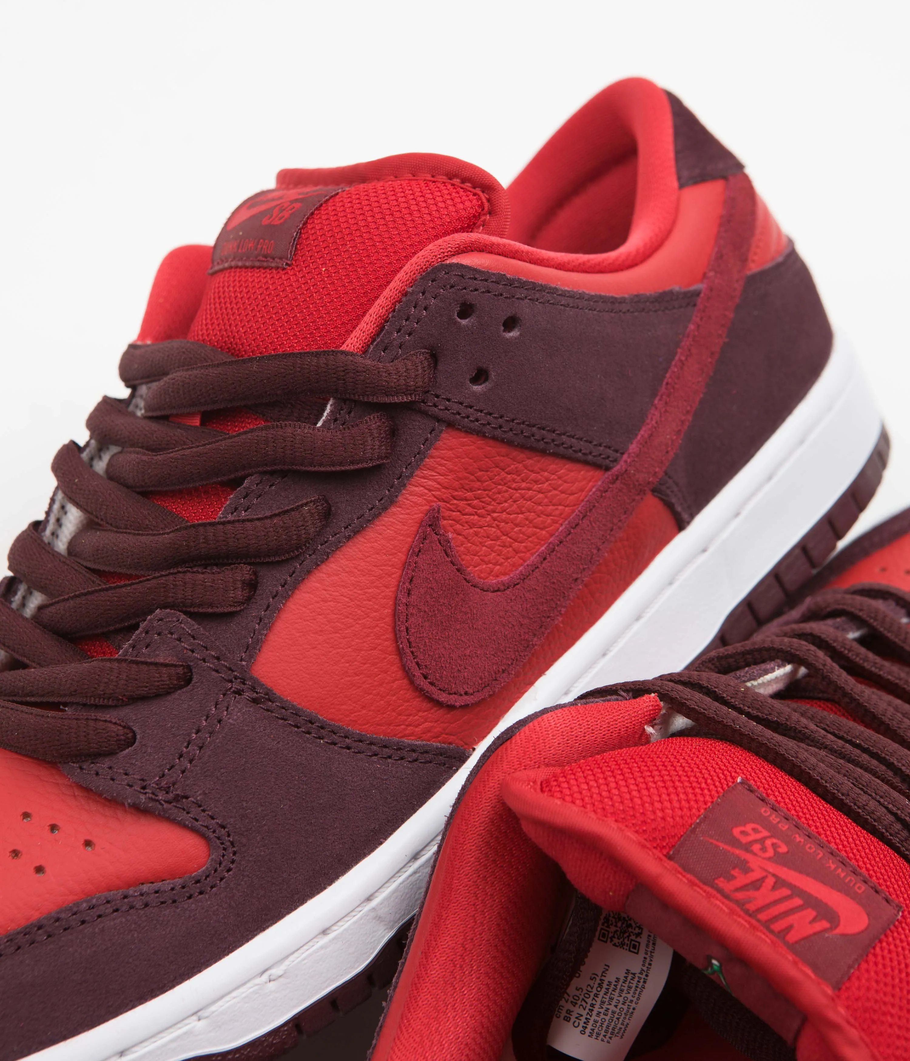 Nike SB Dunk Low Pro Cherry Shoes - Burgundy Crush / Team Red - University Red