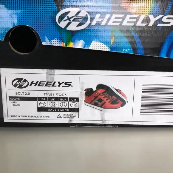 NWT!! Boys Lightup Heelys