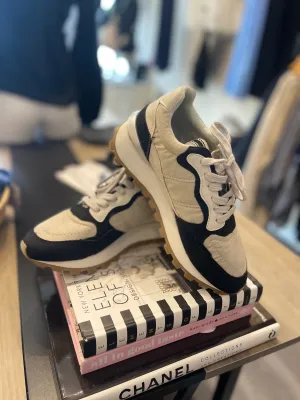 Phoebe Sneaker