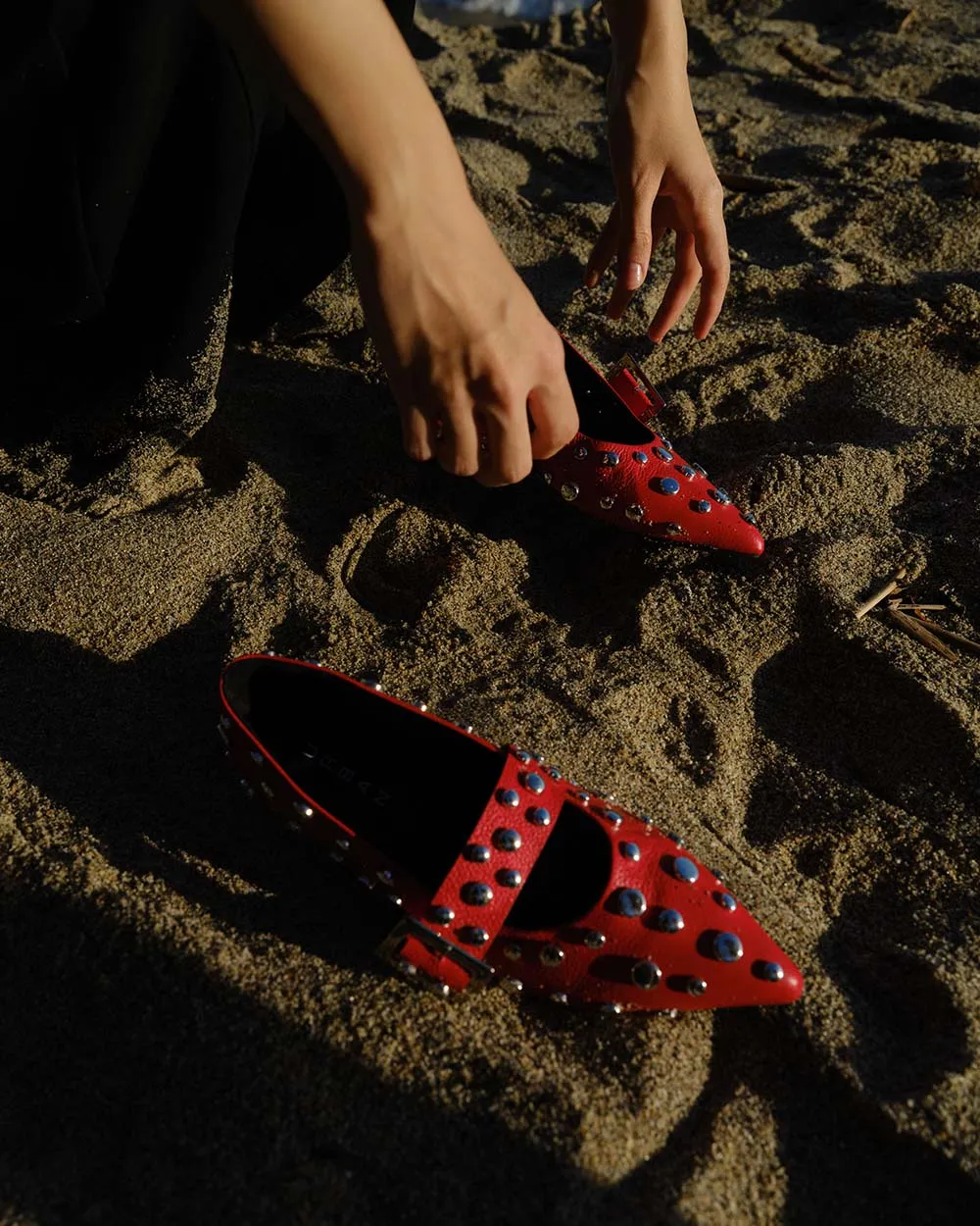 POINTER FLATS RED