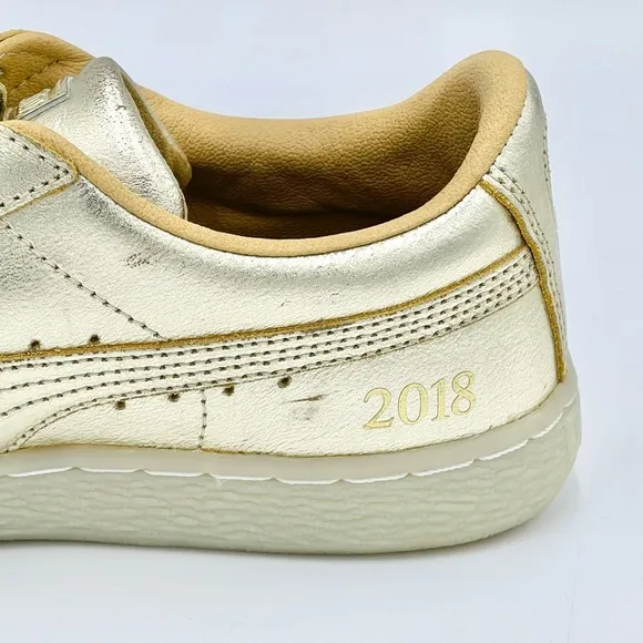 Puma Suede ‘50th Anniversary’ Gold Leather Sneakers 367297 Kids Juniors Sz 6.5c