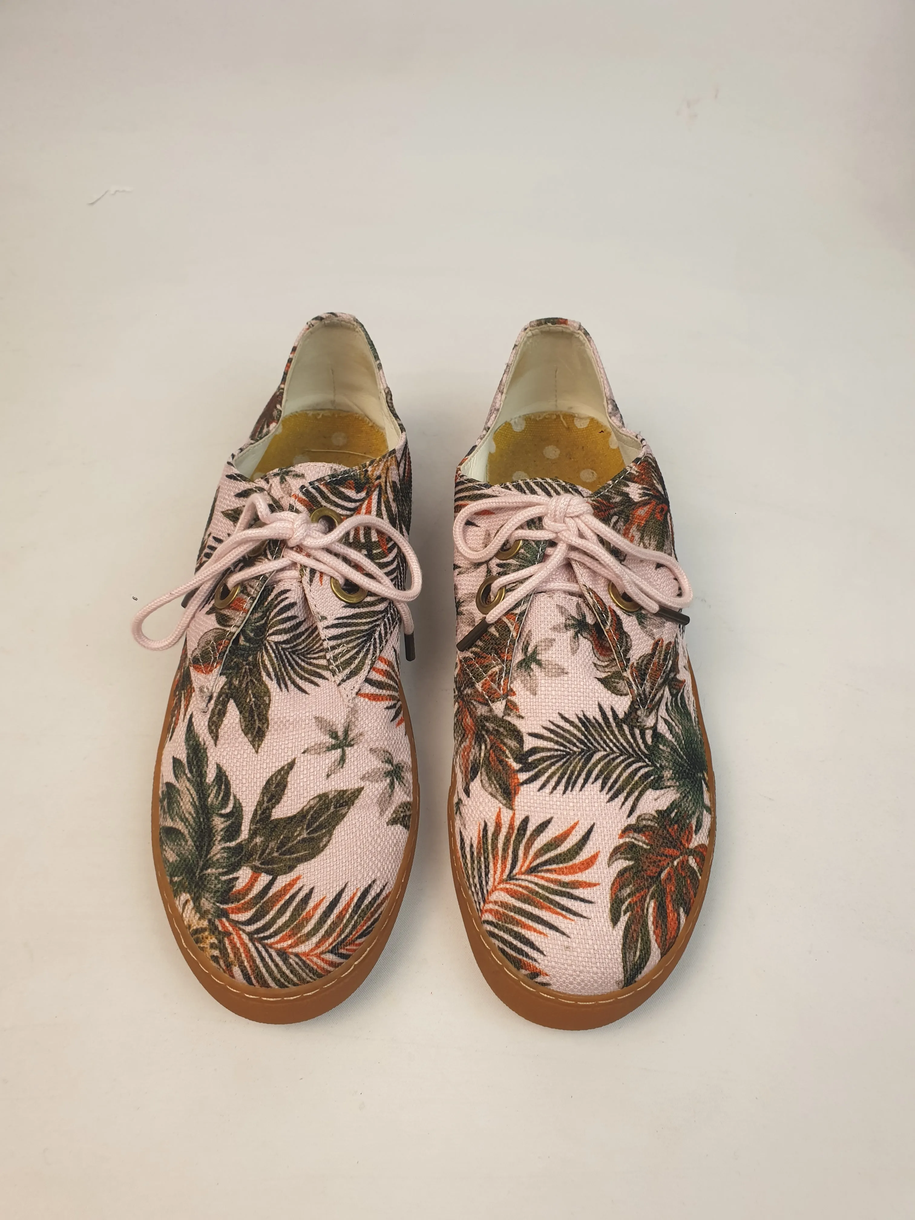 Radical Yes pink leaf print canvas lace up shoes size 42