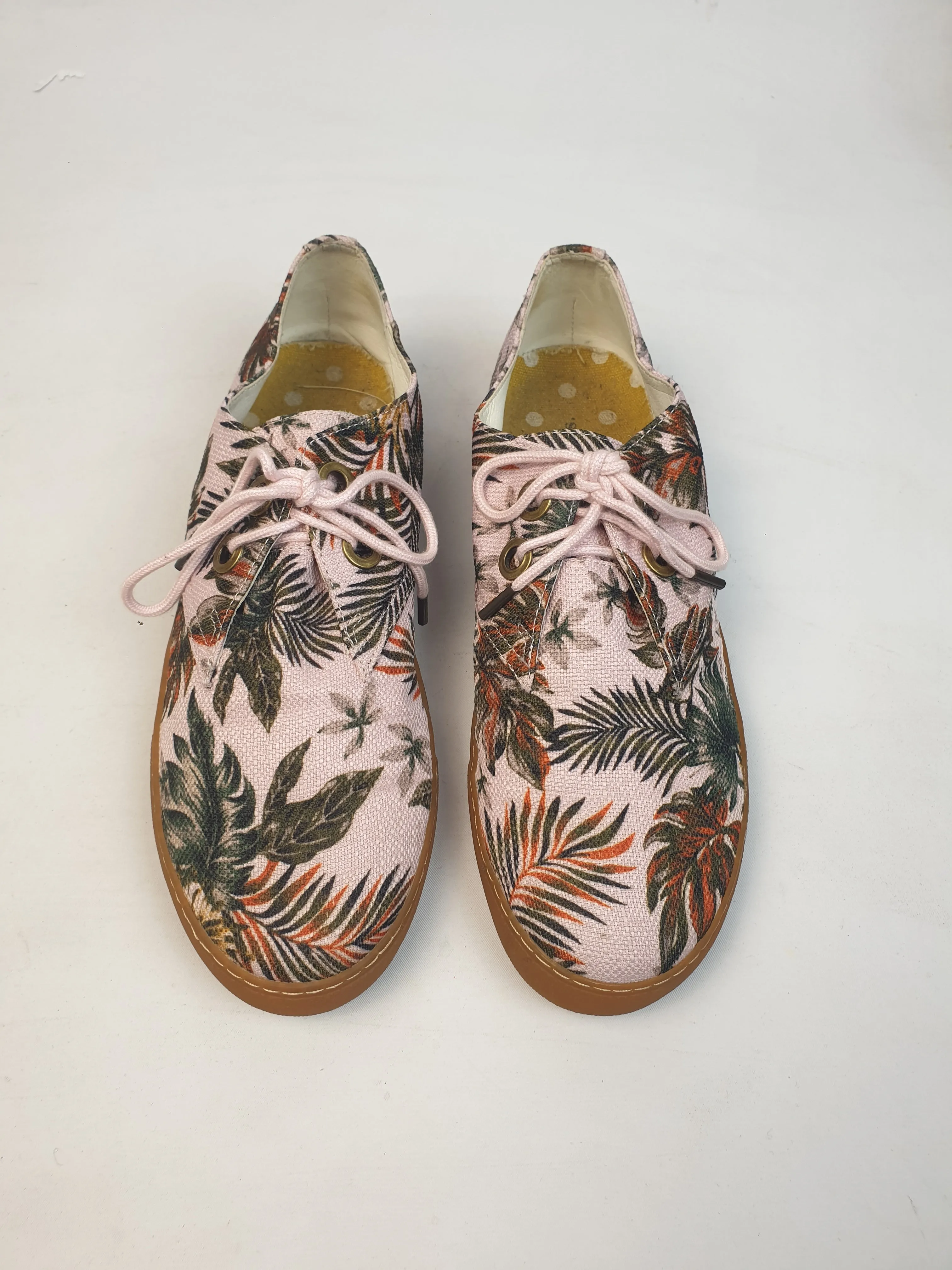 Radical Yes pink leaf print canvas lace up shoes size 42