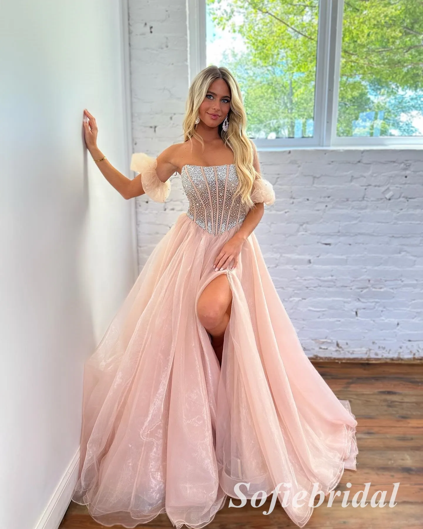 Sexy Special Fabric Sweetheart Sleeveless Side Slit A-Line Long Prom Dresses, PD0903