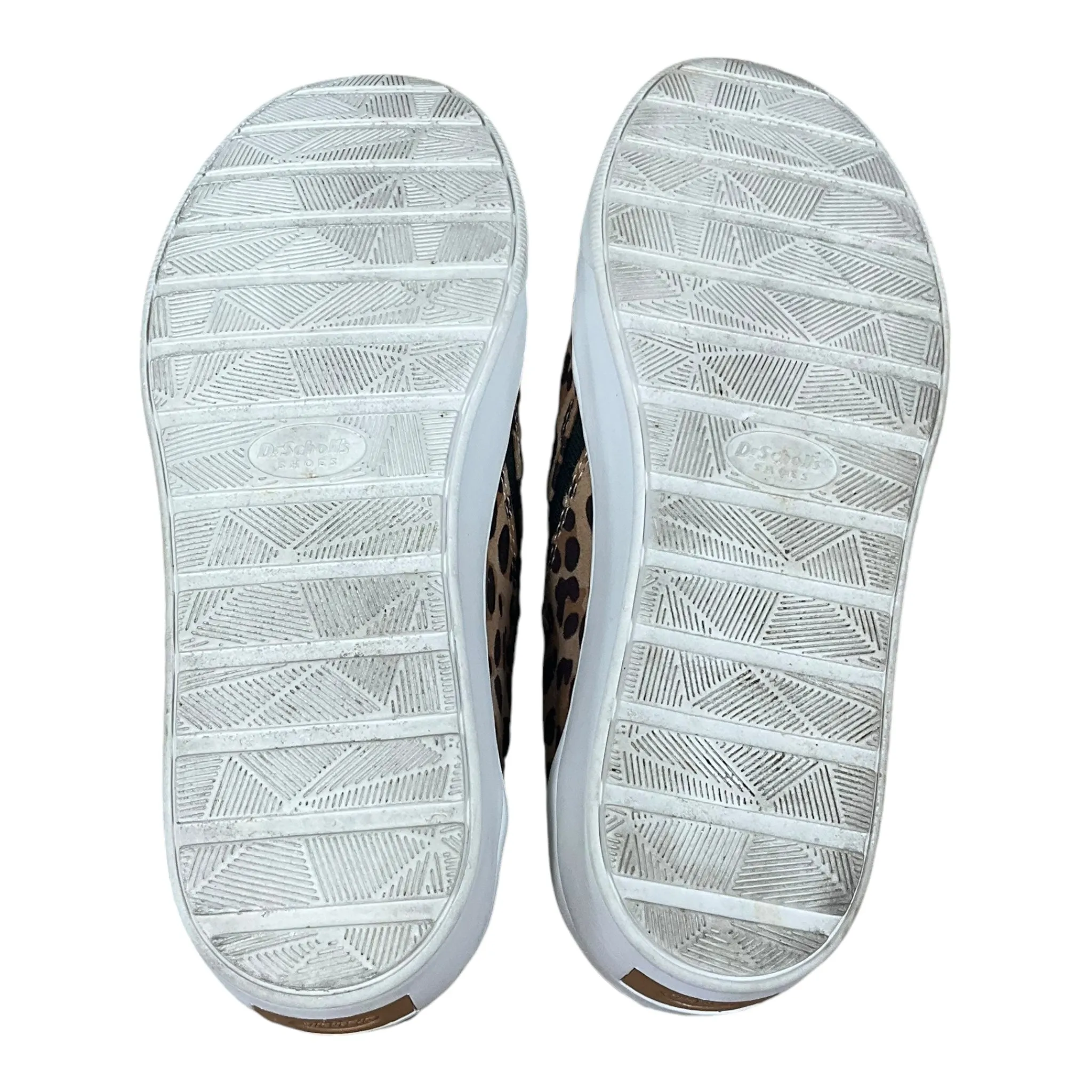 Shoes Flats By Clothes Mentor In Animal Print, Size: 6.5
