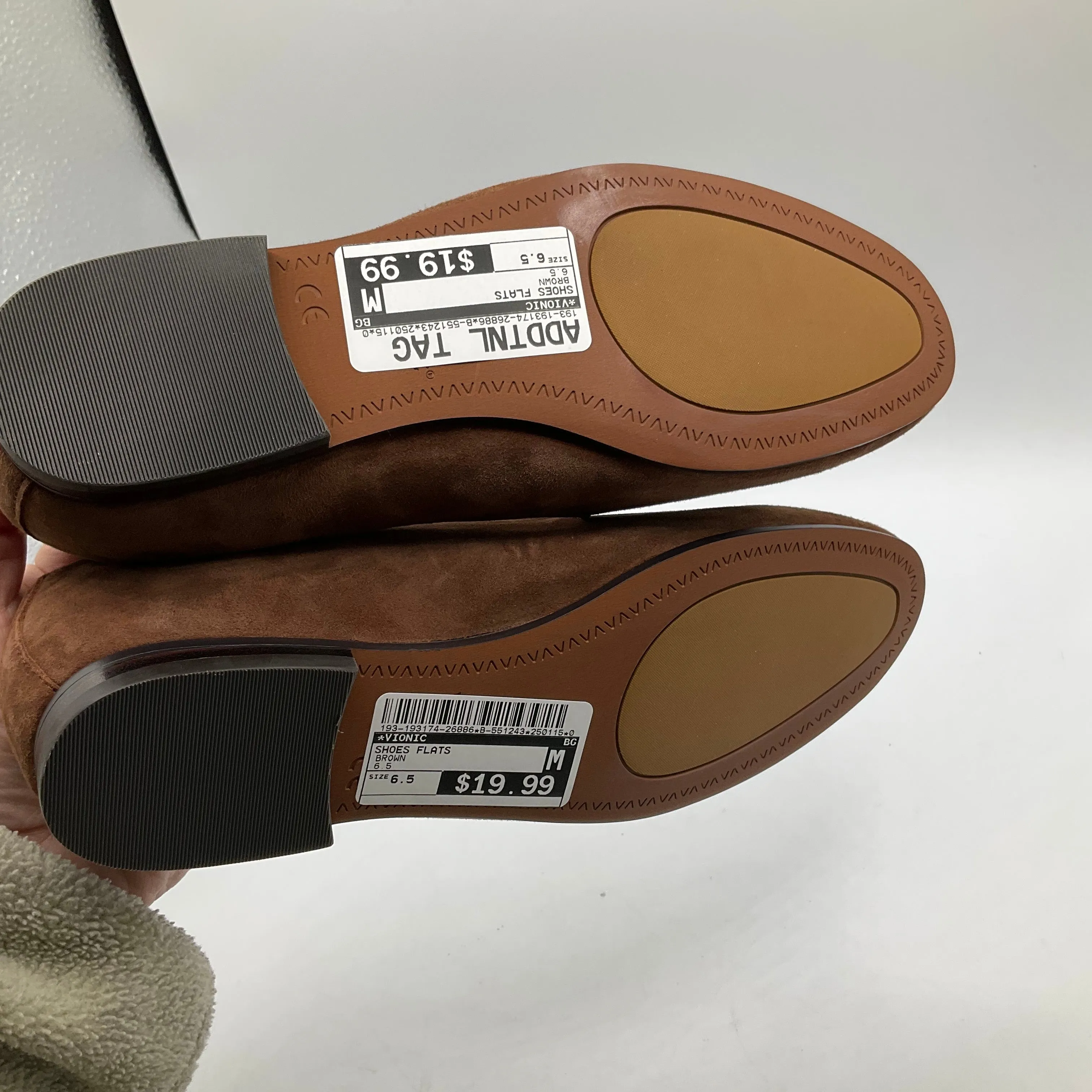 Shoes Flats By Vionic In Brown, Size: 6.5