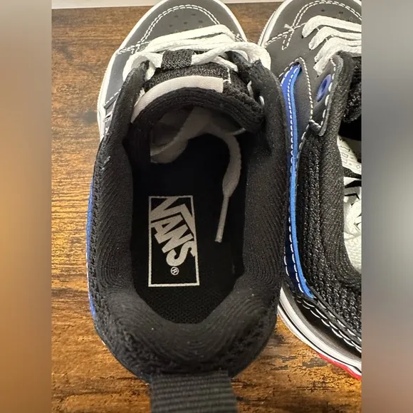 Vans Toddler Boys Leather Filmore Black/Blue Sneakers NWT Size 11 toddler