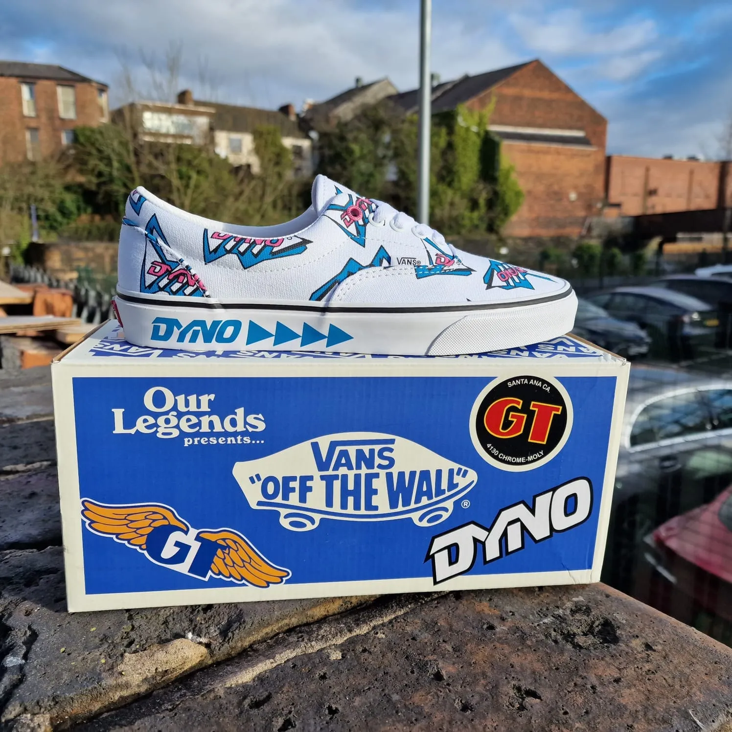 Vans x Our Legends GT / Dyno Era Shoes White / Blue