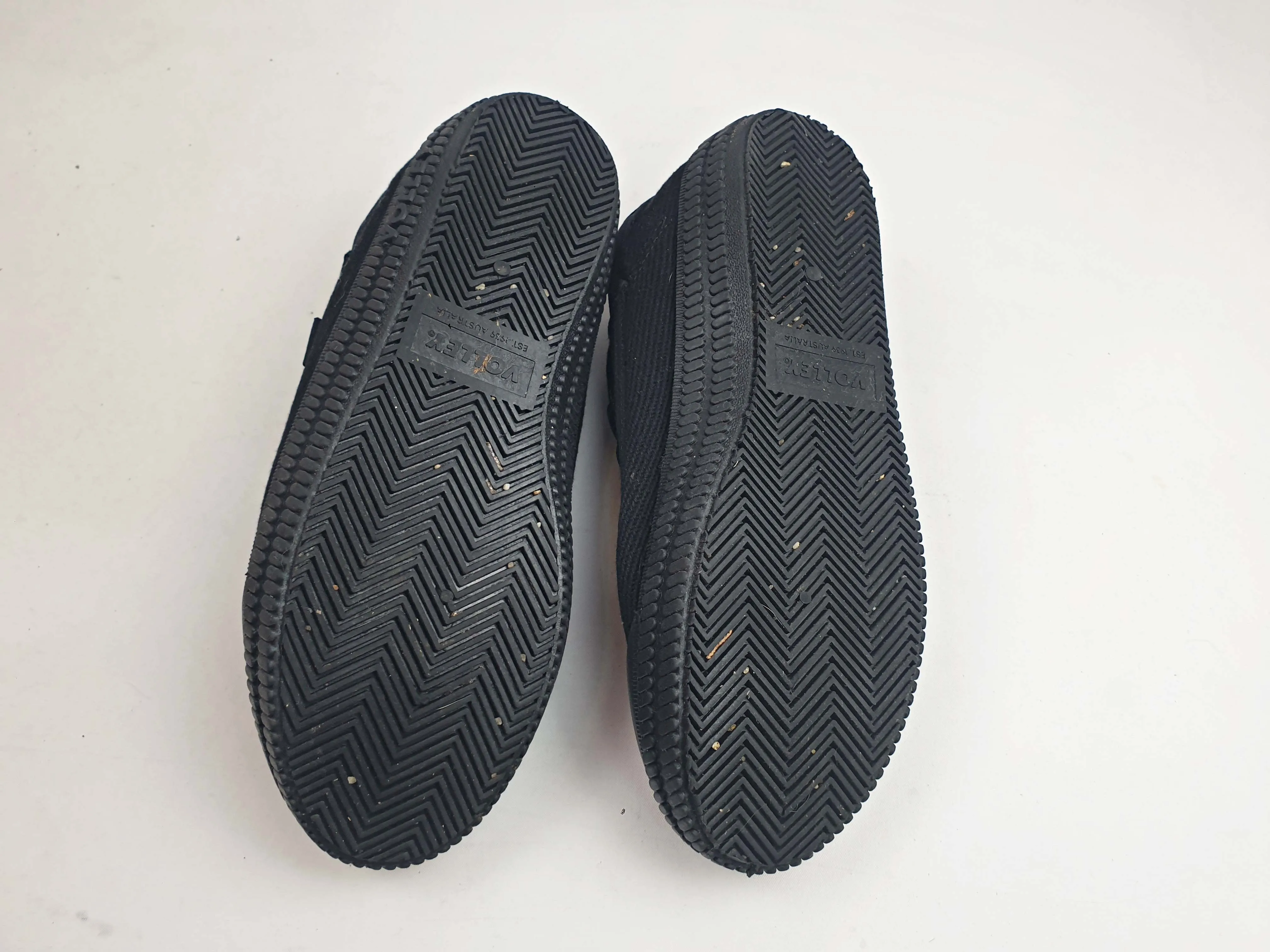 Volley black lace up shoes size 8