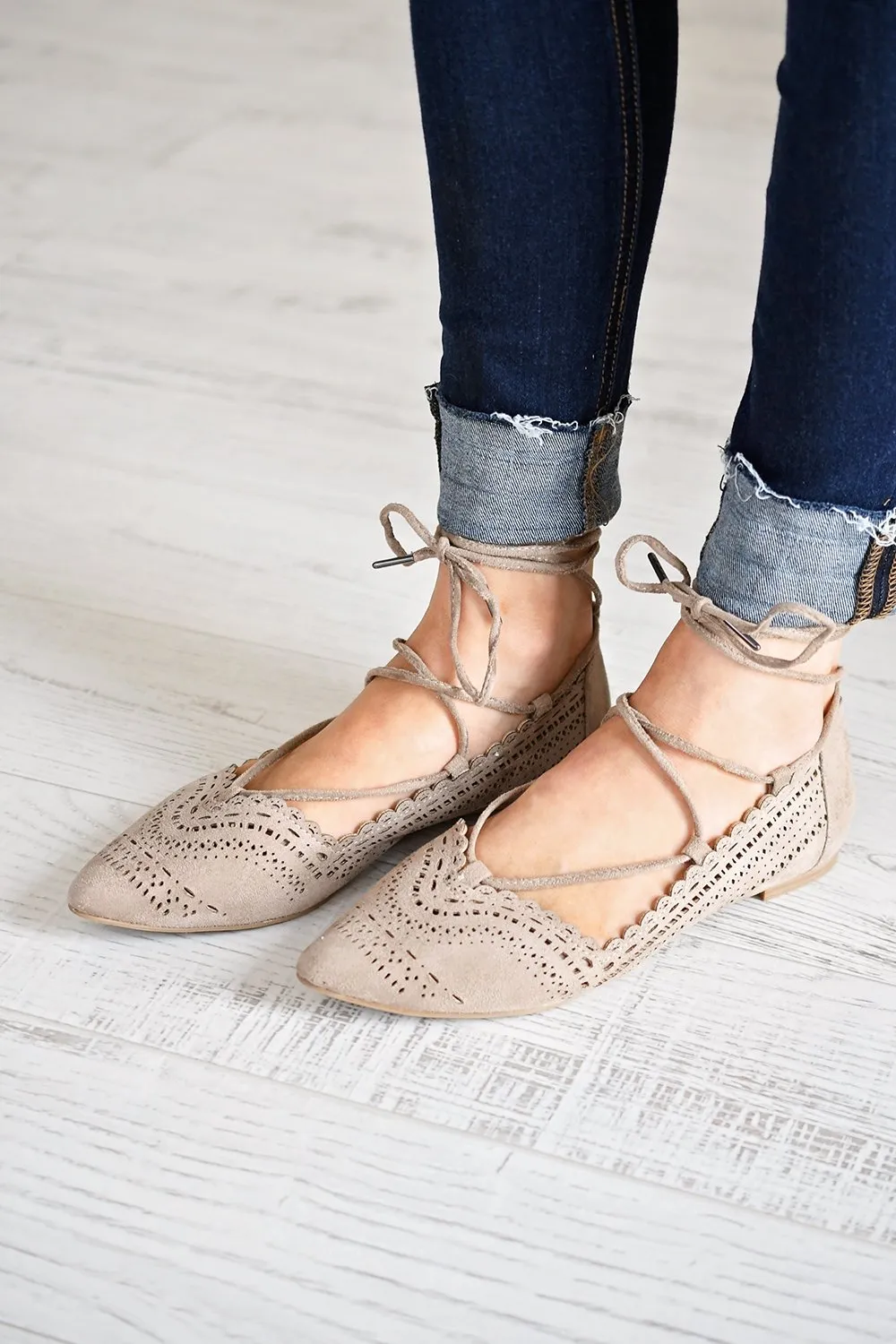 Waati Flats ~ Taupe