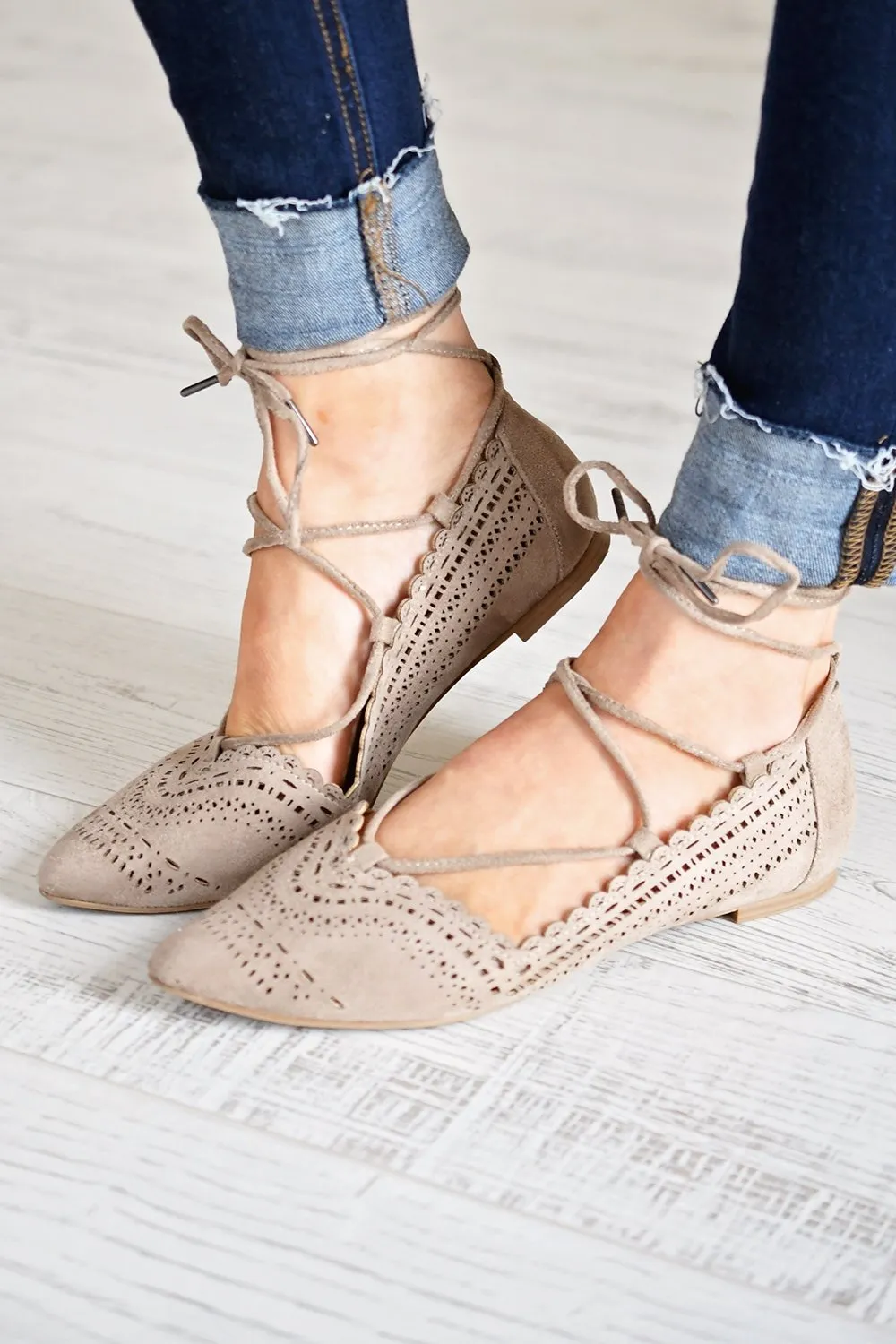 Waati Flats ~ Taupe