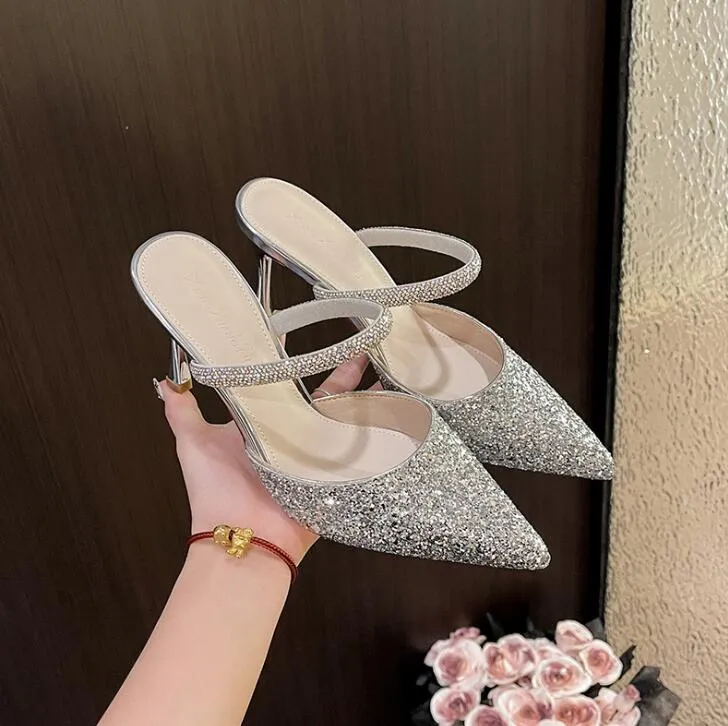 Women's Petite Slip On Glitter Upper Heeled Shoes MS567